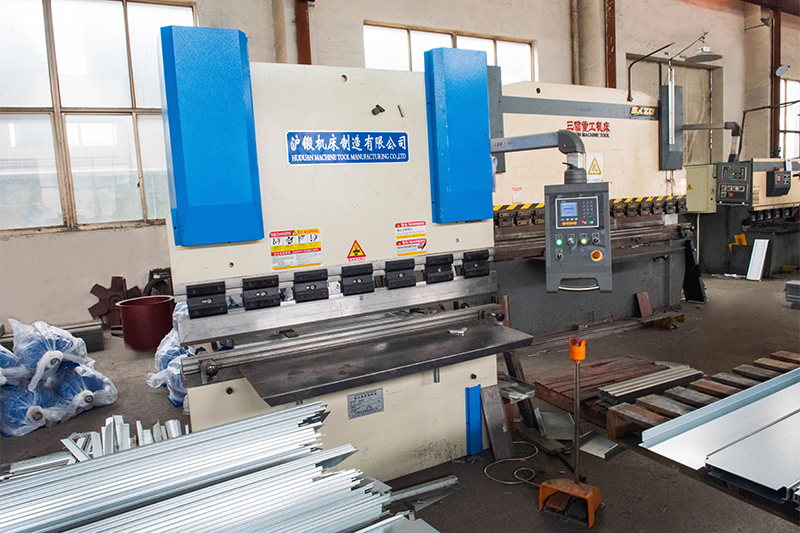 數(shù)控折彎?rùn)C(jī)